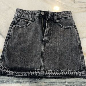 Gap kids black denim skirt, size 10